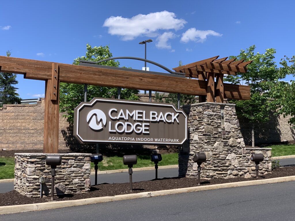 Camelback Sign