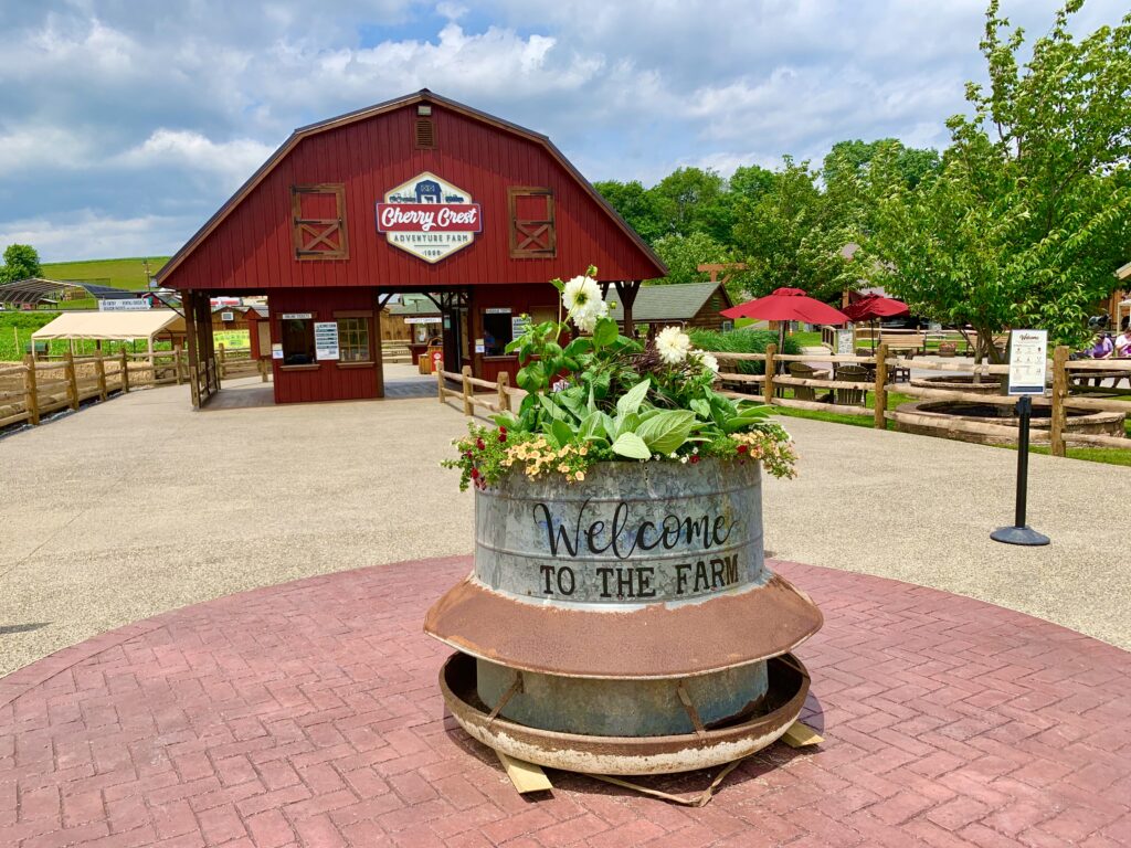 Cherry Crest Entrance