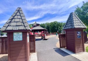 Manderach Memorial Playground Entrance