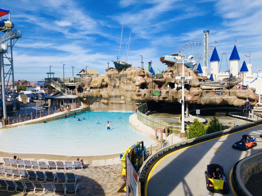 Breakwater Beach Wave Pool