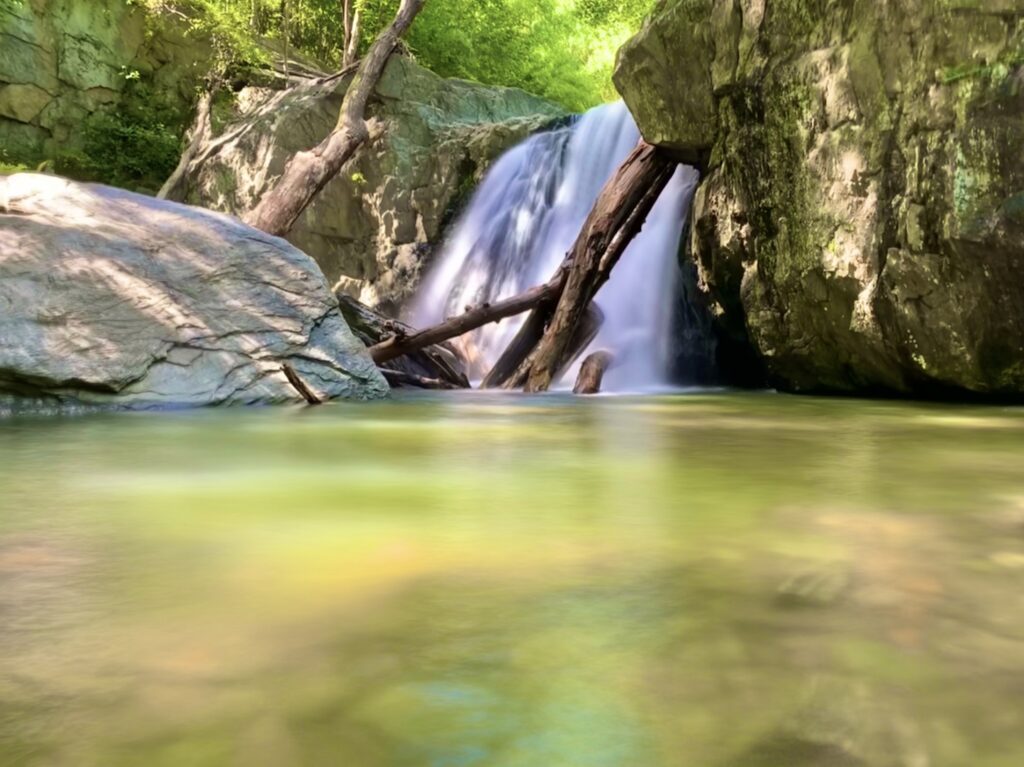 Kilgore Falls in Rocks State Park