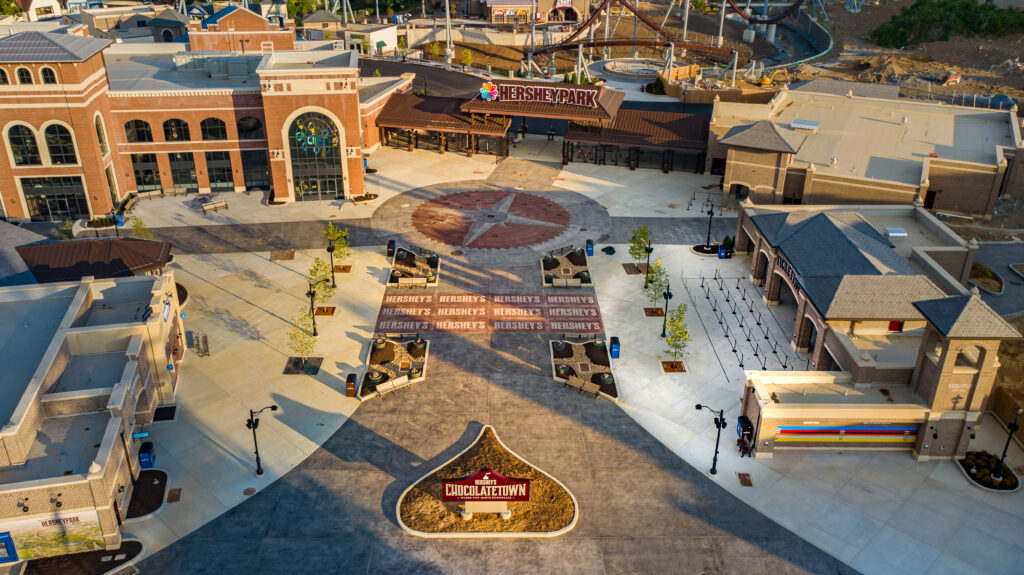 Hersheypark Chocolatetown Entrance