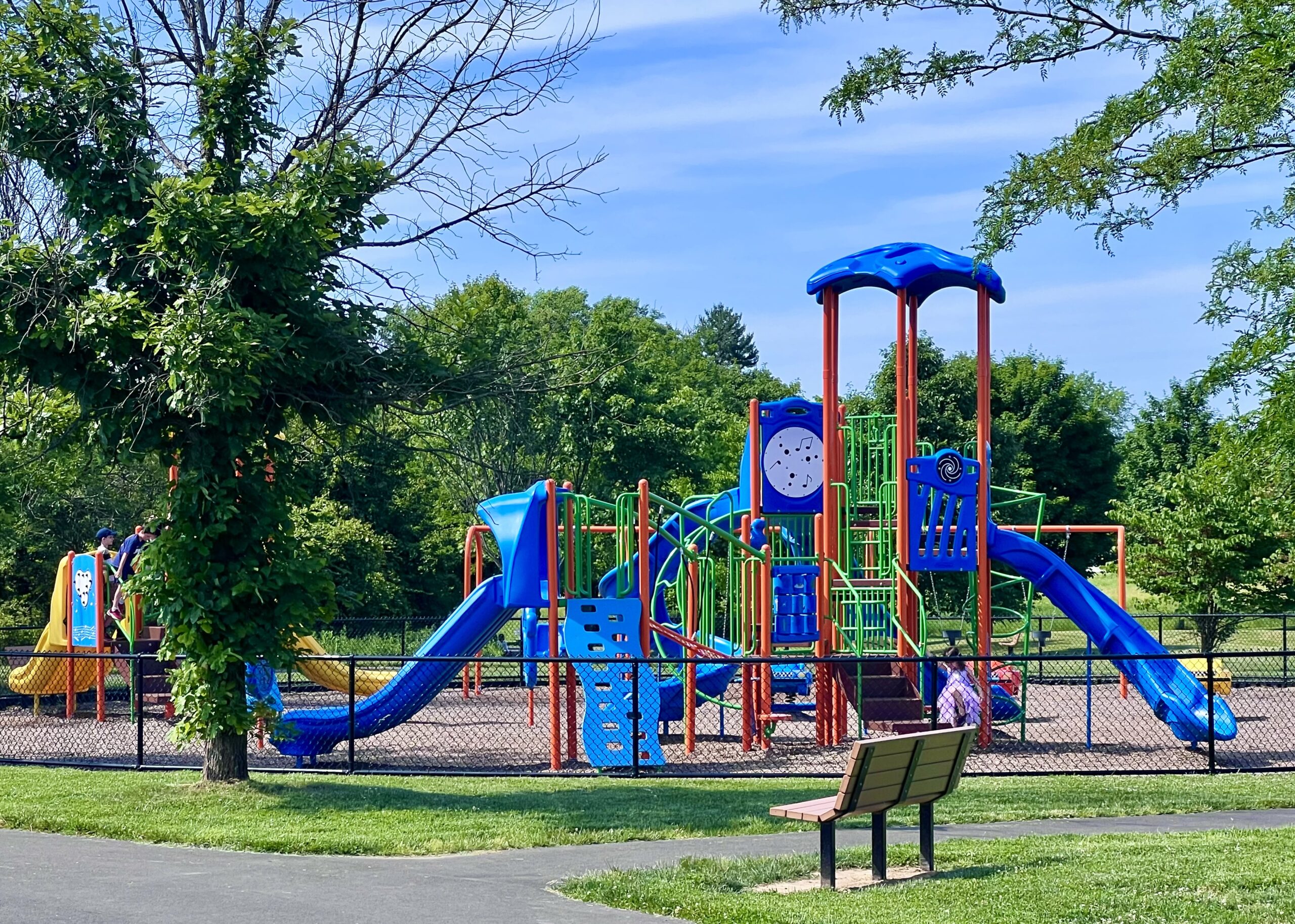 warminster-community-park-smaller-playground-been-there-done-that
