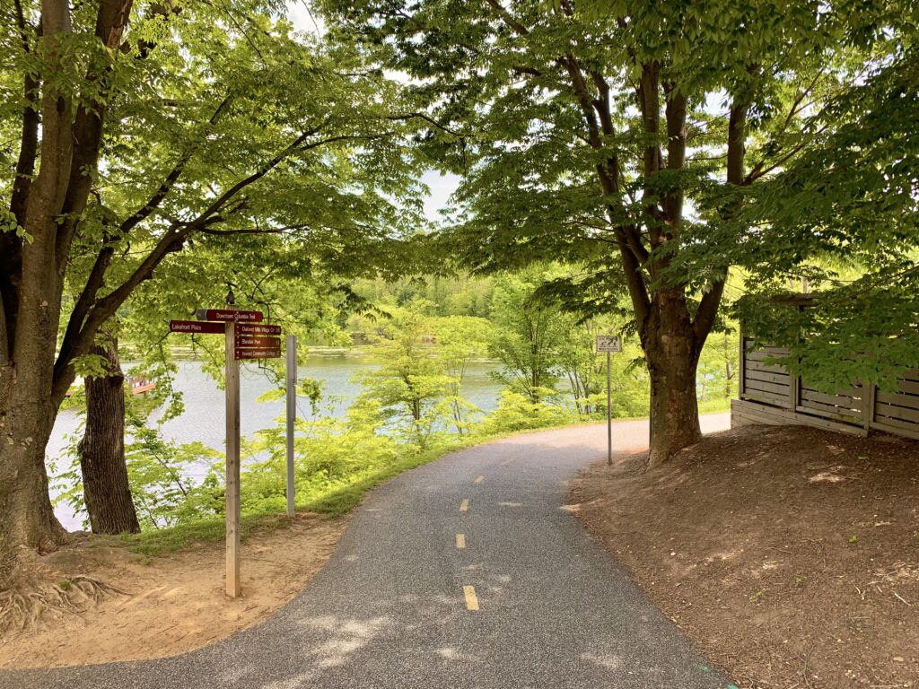 Columbia Lakefront Walking Path