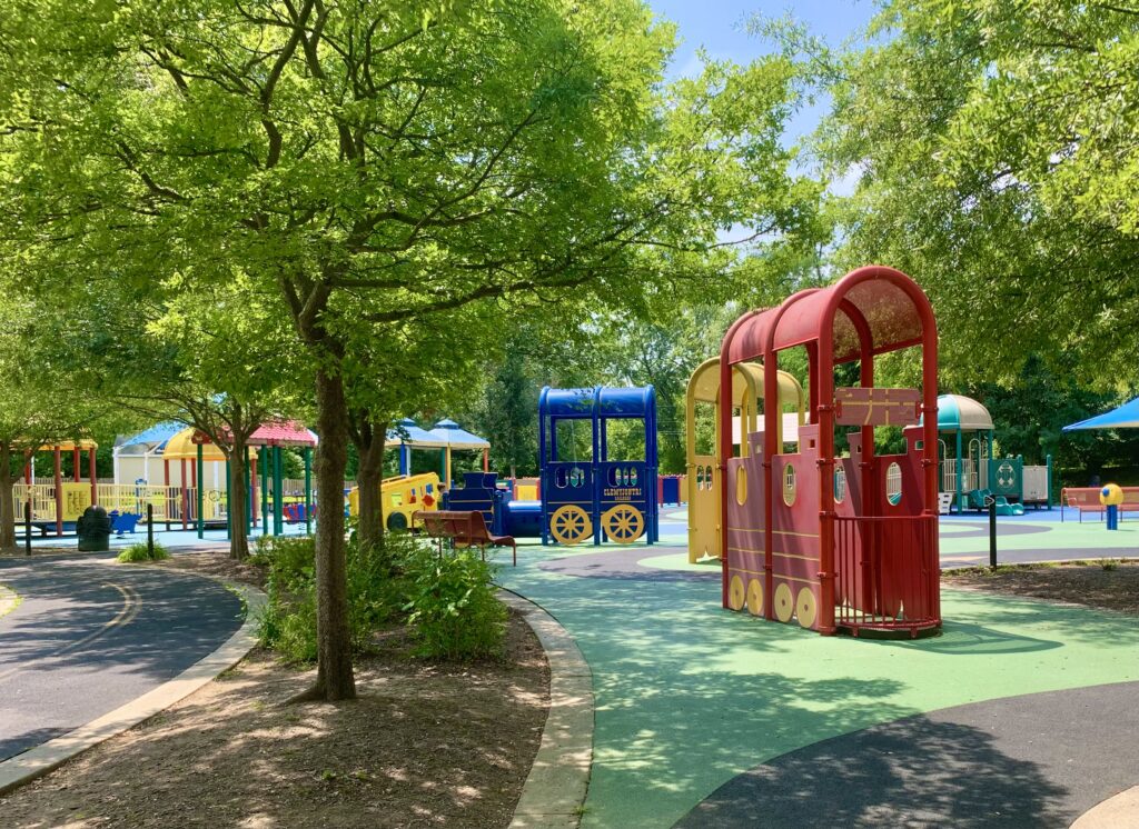 Clemyjontri Park Train Playground