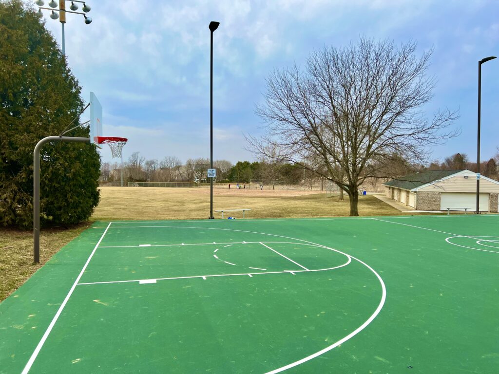 Strasburg Jaycee Park - Basketball Court