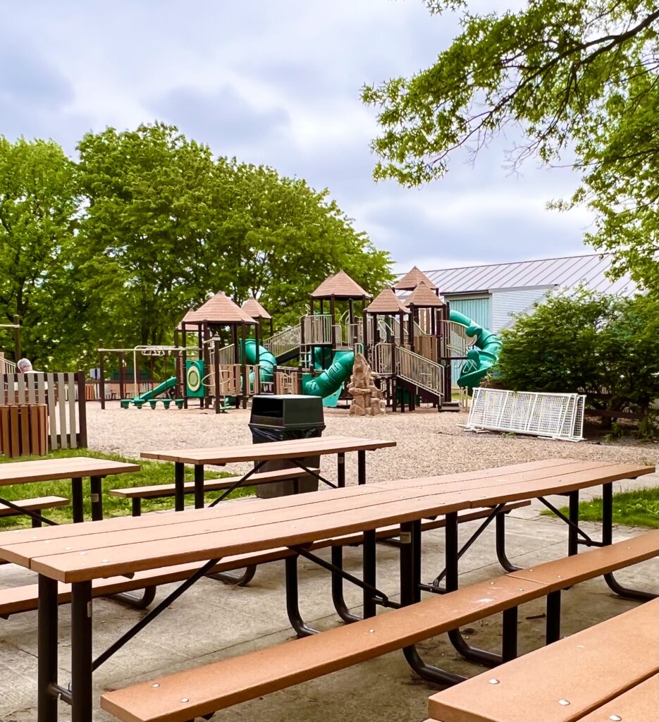 Cocoa Castle Picnic Tables