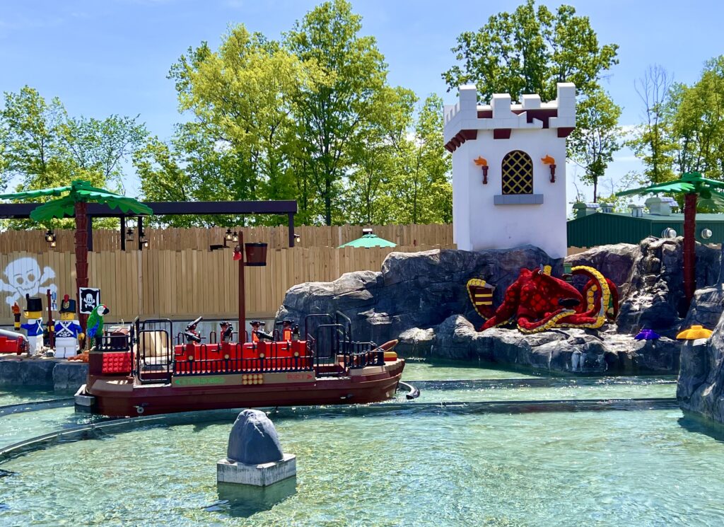 Legoland New York Splash Battle Ship