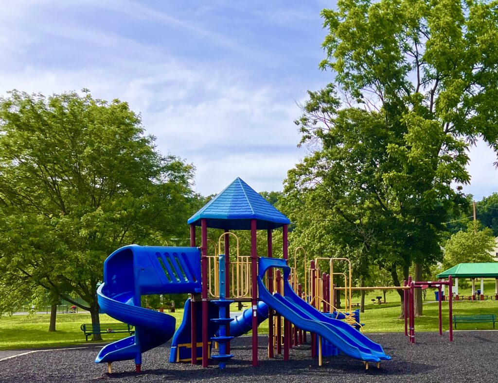 Bell Tavern Park Playground