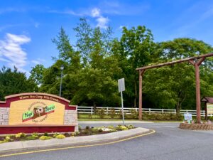 Jellystone Delware Beaches Entrance Sign