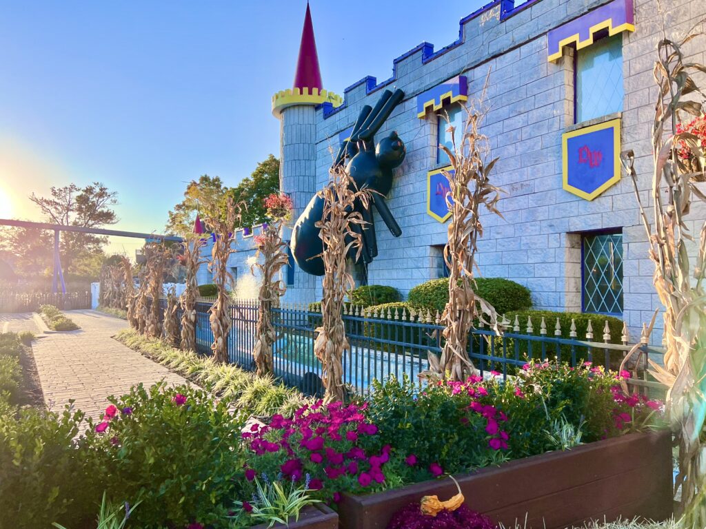 Happy Hauntings - Dutch Wonderland - Lancaster, PA - Been There Done ...