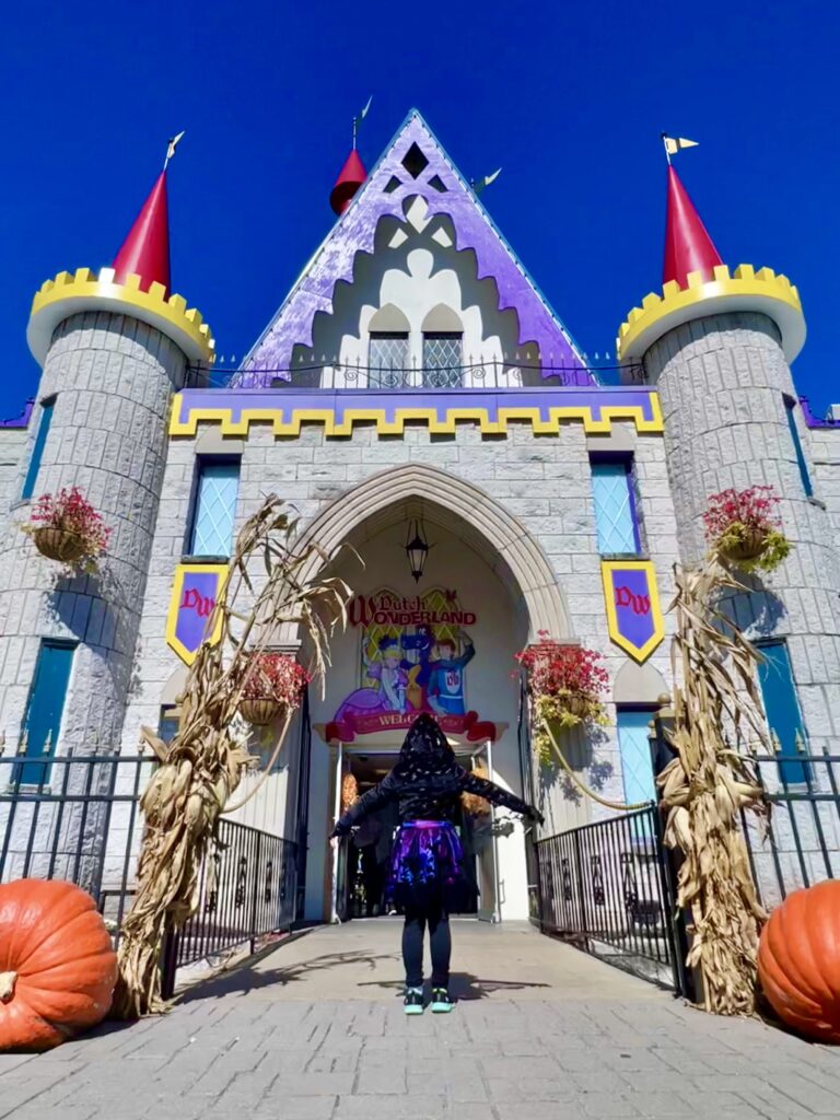 Happy Hauntings Entrance