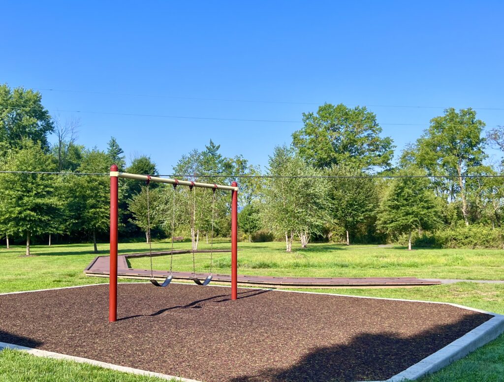 Loys Station Park Swings