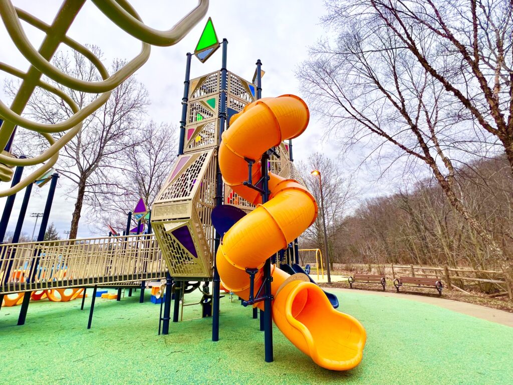 Pinecliff Park Slide