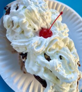 Oregon Dairy Ice Cream Sundae