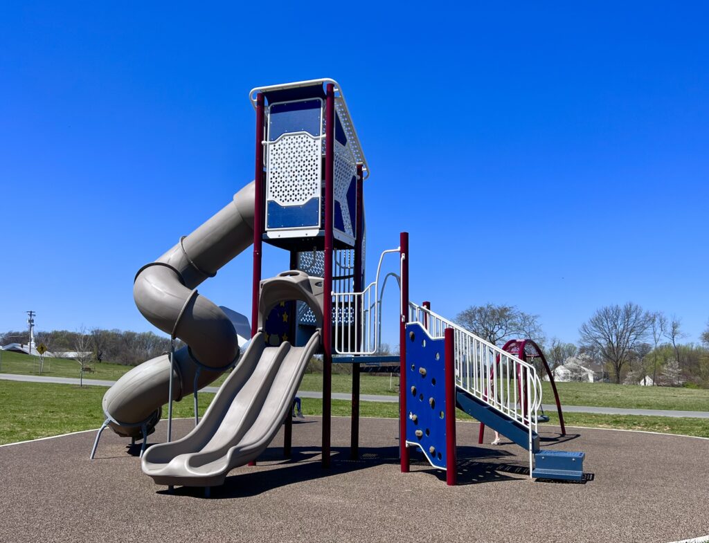 Veterans Memorial Park Playground