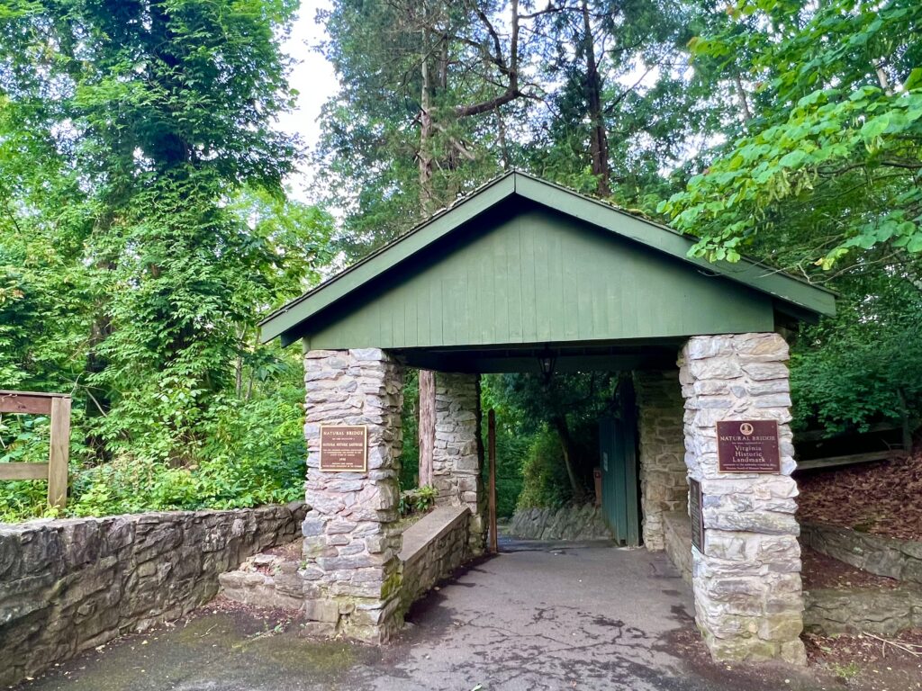 Natural Bridge State Park Trail Entrance