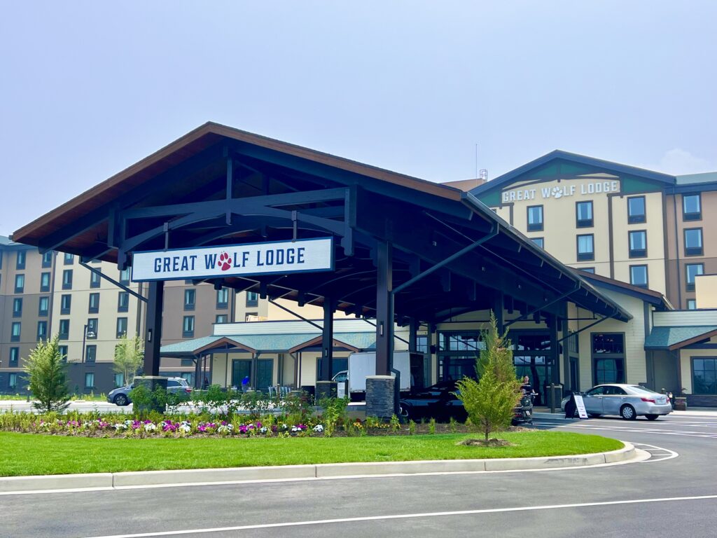 Great Wolf Lodge - Perryville - Entrance