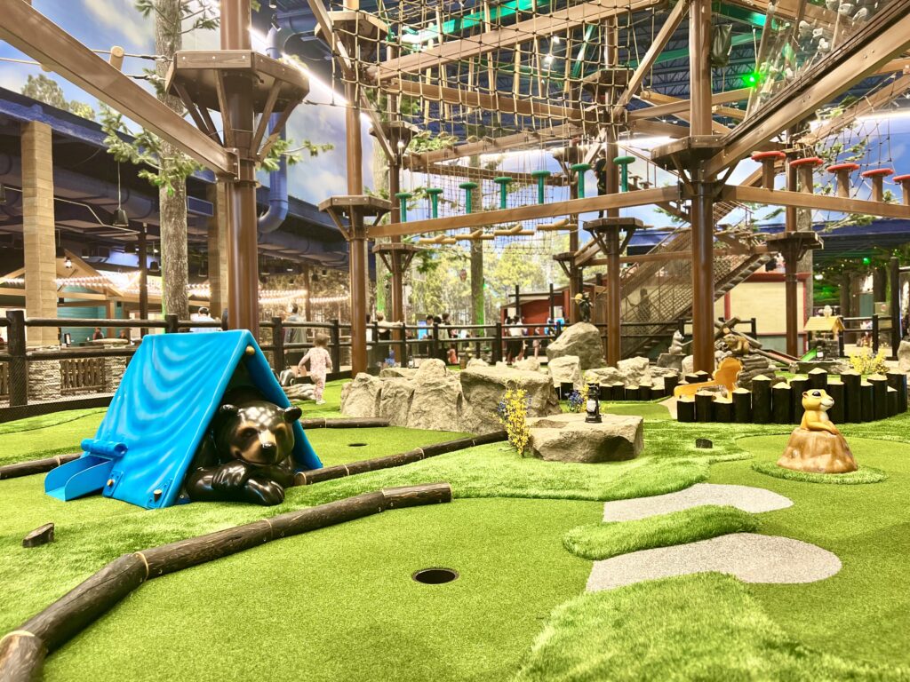 Great Wolf Lodge - Perryville - Mini Golf - Been There Done That with Kids