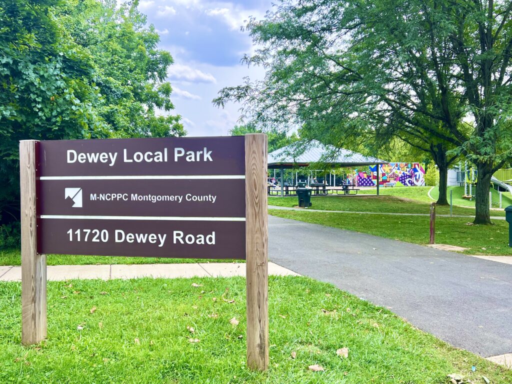 Dewey Local Park Sign