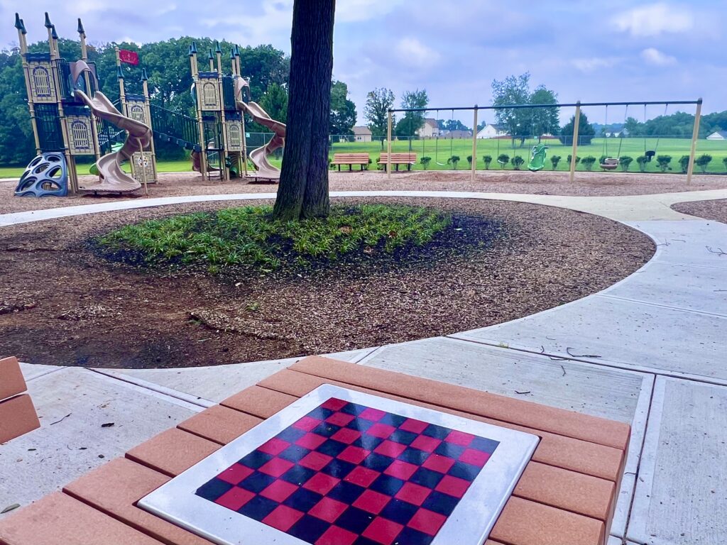 Checkers Table