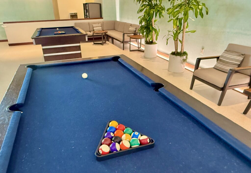 Ocean Resort Pool Table